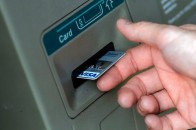 У волинянина з пенсійної карточки поцупили гроші