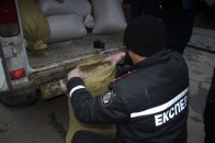 У рівнянина на Волині вилучили кілограм наркосировини
