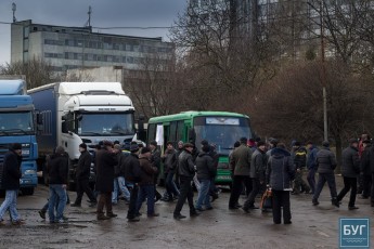 День закритих доріг: на Волині страйкують профтехосвіта і шахти. ФОТО