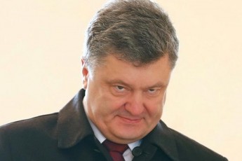 Порошенко використовує чужі імена в соцмережах?