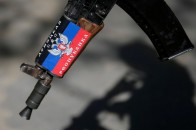 Волонтер заявив про війну між 