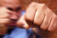 «Твоя мова смердить… Коли ти вже заспокоїшся?»
