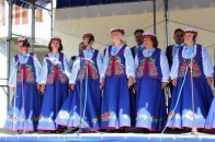Аматорський колектив «Криниця» з Литовежа має нові сценічні костюми
