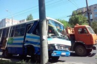 Маршрутка Луцьк-Рівне влетіла в стовп. ФОТО