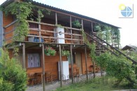 Квартири на Світязі здають... зеки?