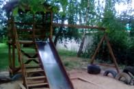Кравчука: облаштували дитячий майданчик