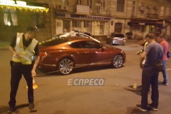 В Інтернеті виклали відео з місця ДТП за участю сина Шуфрича. ВІДЕО