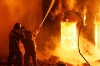 Волинському атовцю, в якого згорів будинок, збирають гроші