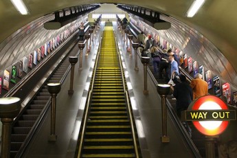 У Лондонському метро стався вибух