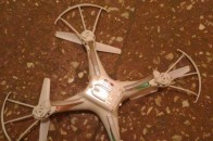 У Херсоні молодики запустили дрон біля військової частини
