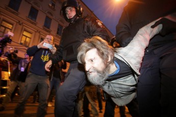 У Росії під час масових протестів заарештували більше 100 осіб