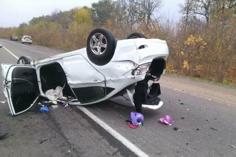 Смертельне ДТП під Миколаєвом: водія затисло в салоні