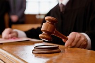 Судитимуть волинянина, який порізав товариша по чарці