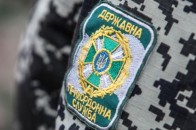 Тойоту на «липових» номерах затримали на Устилузі