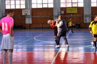 У Харкові під час футзального матчу тренер відправив у нокаут арбітра