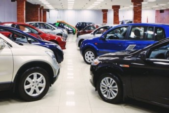 Яку суму витратили  українці на нові автомобілі у 2017 році