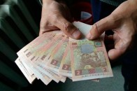 Більше  70% українців змінюють роботу через низьку зарплату