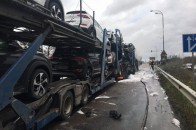 У Рівненській області сталася велика смертельне ДТП за участю автовозів