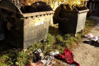 У Львові жінка викинула у смітник новонароджене немовля
