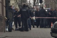 Ледь не повбивали дітей! П’яні депутати влаштували перестрілку просто на дитячому святі
