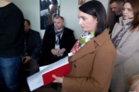 Цікава поведінка адвоката Юлії Вусенко: пригальмована мова та характерні запахи. ВІДЕО