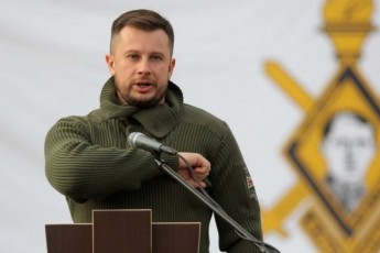 Нардепа Білецького закликають припинити використання підлітків у радикальних акціях та погромах