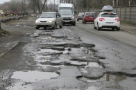 Волинська ОДА не в змозі освоїти кошти на ремонт доріг