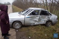 ДТП на Волині: бус влетів в легковика