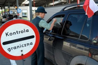 Польща хоче обмежити рух «євроблях» через кордон