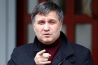 «Автомобілі з іноземними номерами становлять проблему безпеки», - Аваков