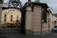 Охоронці ресторану побили військових, бо ті не хотіли слухати російську попсу