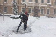 У Луцьку штрафуватимуть за викинутий сніг