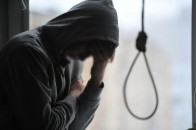 Школяр повісився на дверній ручці на Миколаївщині