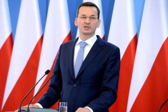 Новий прем'єр-міністр Польщі прагне залучити більше українців до роботи в країні