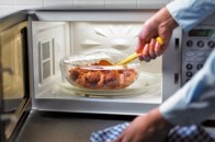 Лікарі назвали продукти, які не можна розігрівати
