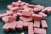 В Україні з'явився новий небезпечний наркотик, на який підсаджують підлітків