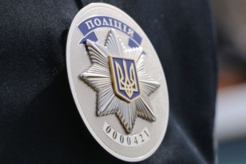У Луцьку затримали групу осіб зі зброєю, які погрожували працівникам інтернет-кафе
