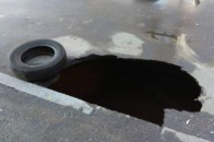 Проїзна частина провалилась на 4 метри вглиб у Одесі (Фото)
