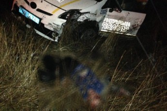 Поліція застрелила чоловіка, який погрожував гранатою (Відео 18+)