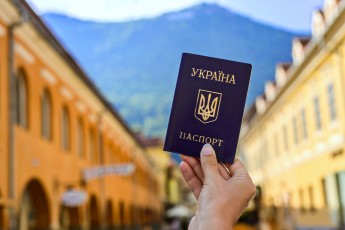 Українці їздять безвізом найбільше до двох сусідніх країн