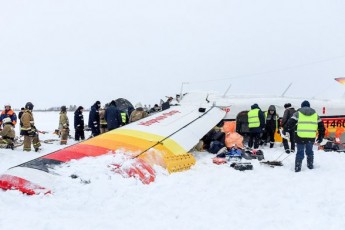 Опублікували відео жахливої авіакатастрофи на Росії