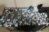 Жінка хотіла провезти коштовностей на 200 тисяч гривень на окупований Донбас