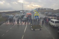 Волиняни перекрили дорогу на 