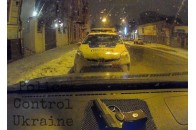 Поліцейський погрожував пістолетом працівникам магазину у Харкові