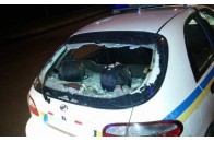 У Луцьку п'яні молодики сильно понівечили поліцейський автомобіль