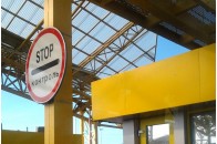 На Волинській митниці, черги під час оформлення 
