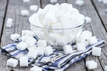 Чому краще відмовитися від цукру