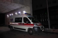 Троє чоловіків вистрілили у пасажира, який заступився за кондуктора у Києві