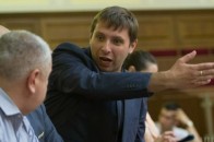 П'яний депутат Львівської облради вчинив розбірки з Парасюком на кордоні (Відео)