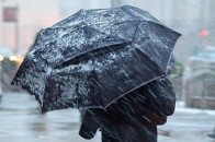 Синоптики оголосили штормове попередження у Луцьку